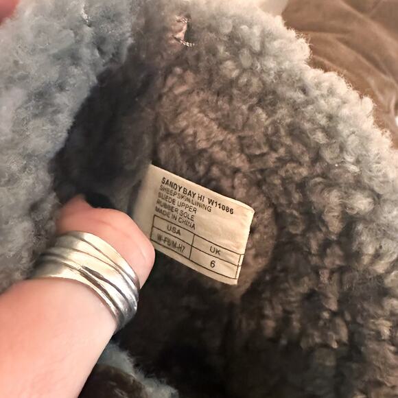 EMU AUSTRALIA Sandy Bay Hi Waterproof Shearling Boot Grey Sz. 8 - Picture 8 of 8